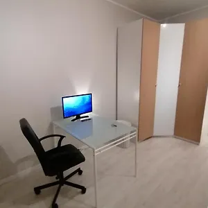 https://franks-studio-rooms.hotelinveneto.com