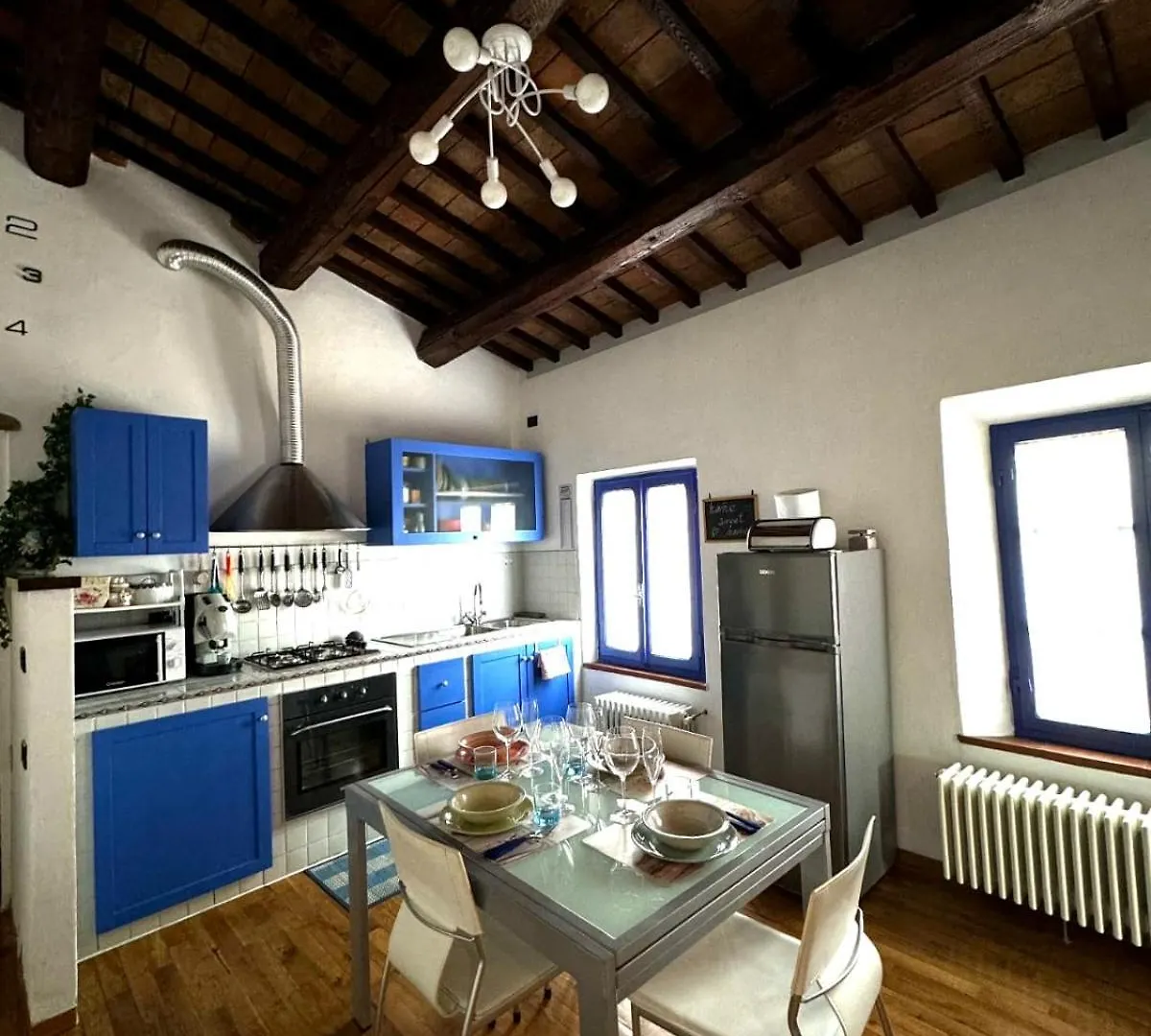 La Casina - Tipica Casa Toscana Accoglienza E Relax Colle Val D'Elsa 0*,  Italy